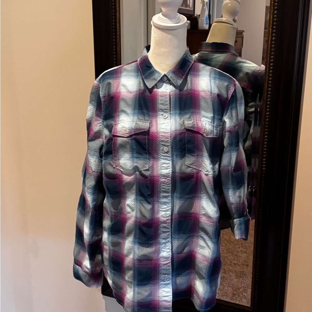 Eddie Bauer Women's active wear Plaid top in Blue/Teal Purple/Magenta